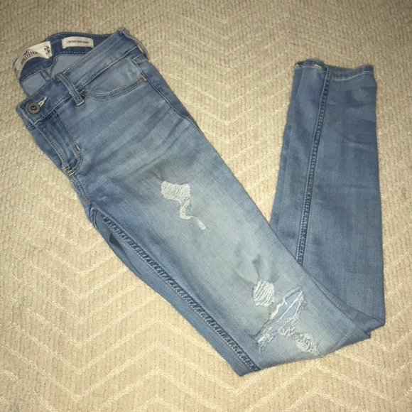 Hollister low rise ripped skinny jeans - Picture 3 of 4